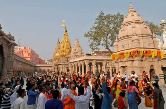 top 10 richest temples in india